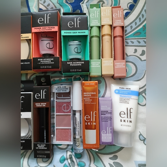 Elf Makeup Collection - Picture 3 of 4